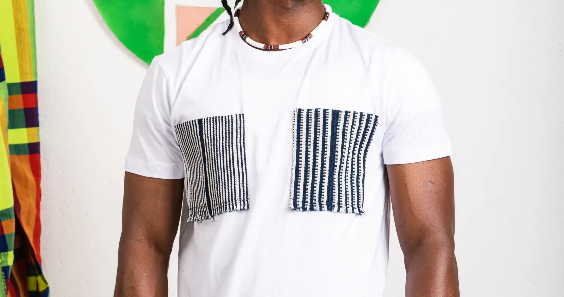 T-Shirt Gewebte Taschen Details